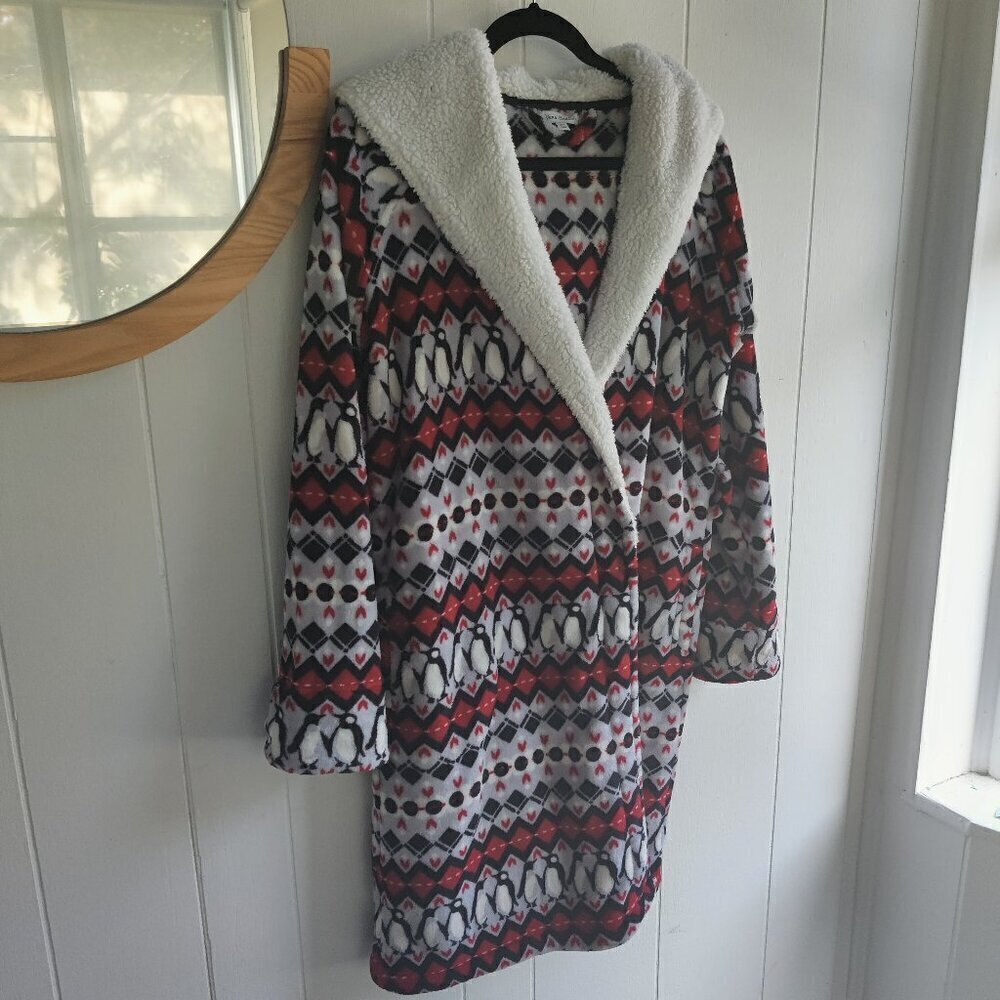 Vera Bradley Penguin Bathrobe Sz S-M Soft with Fleece on collar & hood, no tie - Picture 1 of 12